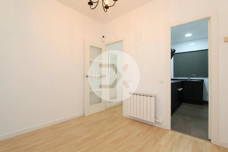 Foto 37032260-437b-4329-b1db-bf7fcc14c3ff. Pis amb calefacció a Diagonal-Colomeres Gavà