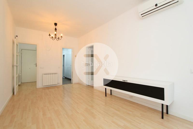 Foto fafe90de-502e-416f-8219-b33e007d2f8d. Pis amb calefacció a Diagonal-Colomeres Gavà