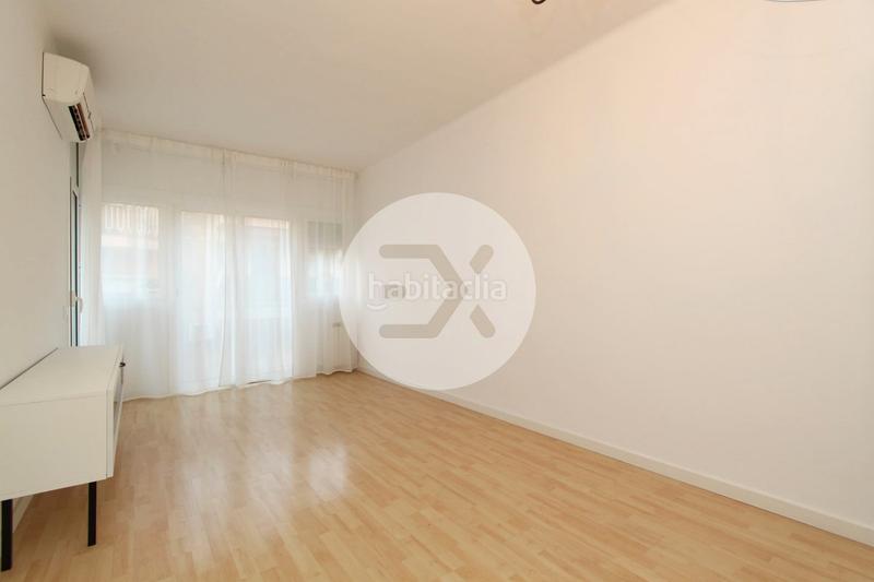 Foto fbed5da2-d118-49a0-bc45-31efdeee36c2. Piso en Diagonal-Colomeres Gavà