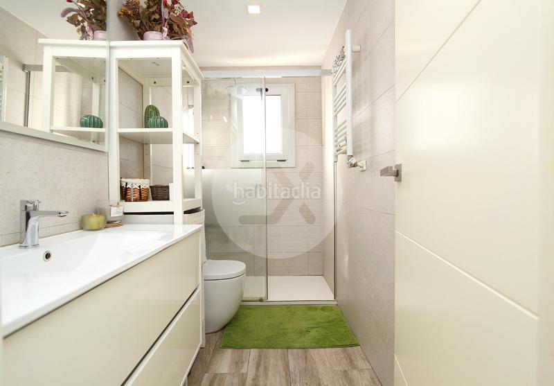 Foto ca54b3b4-a3dd-4d12-8c3e-d009a60a5aaa. Etagenwohnung mit heizung in Vista Alegre Castelldefels