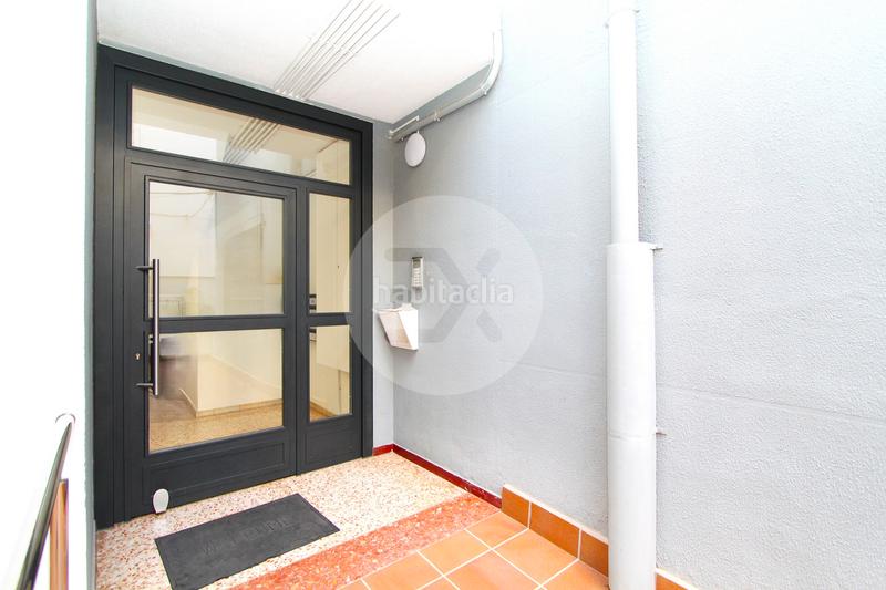 Foto cf1c13e6-cd72-4c06-8e2a-063f0e20221c. Etagenwohnung mit heizung in Vista Alegre Castelldefels