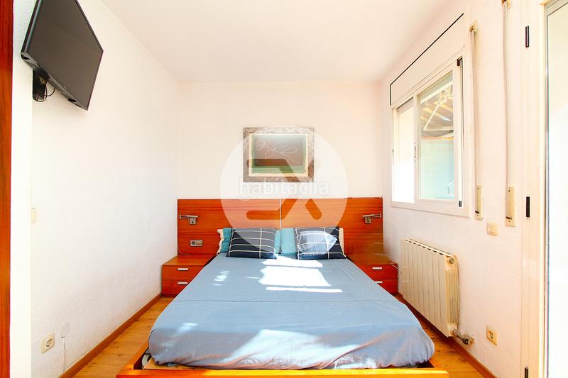 Foto 0fe57182-8fa9-4777-b5db-43efe9306b8b. Maison jumelée avec cheminée chauffage parking dans Castelldefels