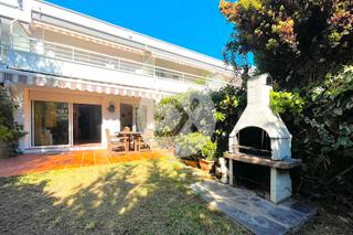 Casa adossada a Les Botigues de Sitges