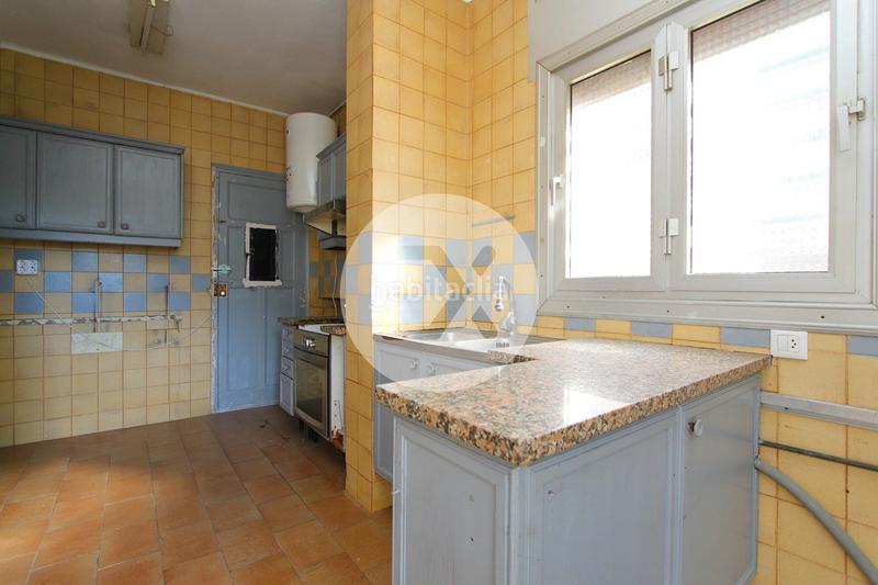 Foto 9051b9a5-1276-4058-8bd4-1dee0335676a. House with pool in Bellamar Castelldefels