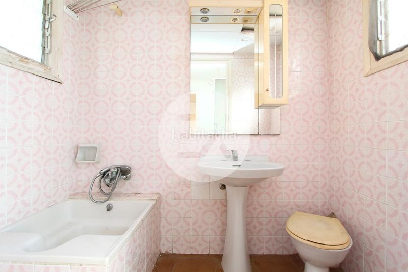 Foto a621034d-537e-464c-9861-db11e9da9a35. House with pool in Bellamar Castelldefels