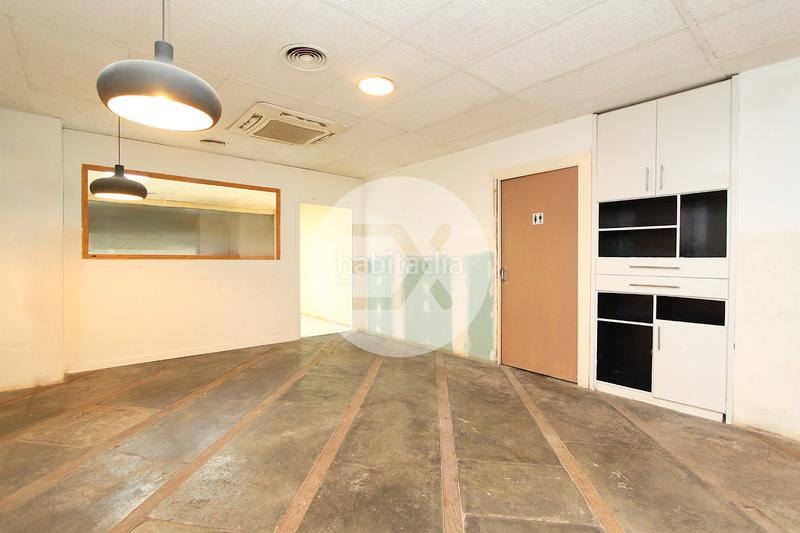 Foto 1117d791-9b4a-4a61-8560-3741f70e0f2d. Alquiler local comercial en Centre Castelldefels