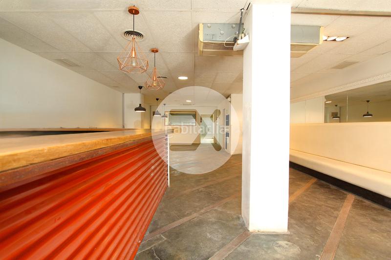 Foto 25e8926d-ded2-436b-b46b-097875249201. Alquiler local comercial en Centre Castelldefels