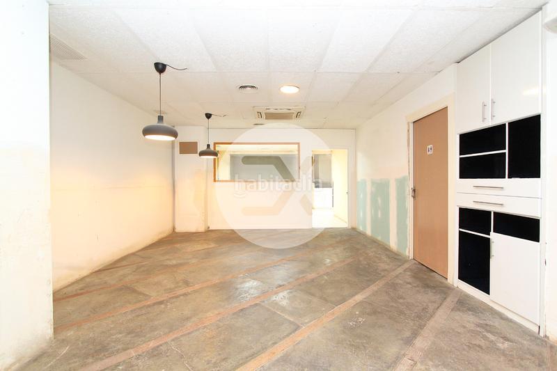 Foto e8ea873a-23f4-42cf-aeed-fd606acf5bd6. Location local commercial dans Centre Castelldefels