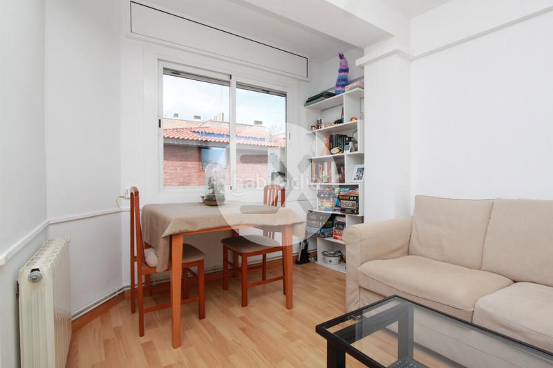 Foto 2088fcdf-5d80-4c1f-abd3-bc7687bab275. Piso  en venta en centro en Centre Castelldefels