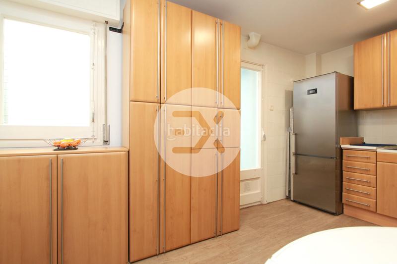 Foto 3abf33c2-72d1-47bc-b9f5-333f950693b7. Piso  en venta en centro en Centre Castelldefels