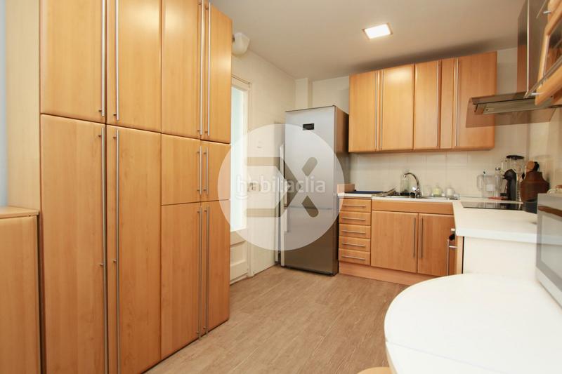 Foto 6321bf23-2552-4786-850e-9b515d83d063. Piso  en venta en centro en Centre Castelldefels