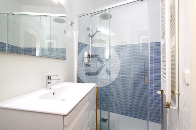 Foto b6e5c7c9-0e14-417e-9d51-1a48817c344a. Piso  en venta en centro en Centre Castelldefels