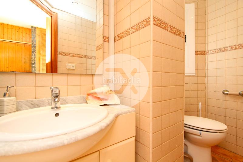 Foto 2c2313ca-2f6e-4ed0-aa6c-ab51e89baba9. Haus mit kamin heizung parking pool in Montmar Castelldefels