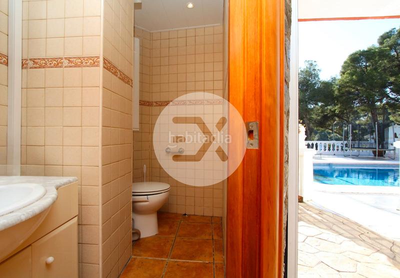 Foto 6213fea3-d3be-43ea-9184-6a451caddf37. Haus mit kamin heizung parking pool in Montmar Castelldefels