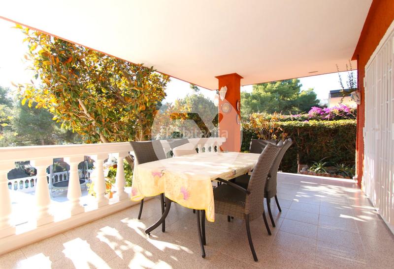 Foto dda69d4f-41de-41bd-8741-821aebb78cda. Haus mit kamin heizung parking pool in Montmar Castelldefels