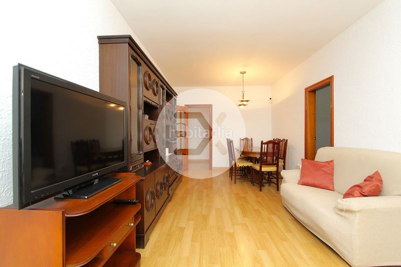 Foto a729a316-a62e-43fc-a143-a0d49277ed9c. Pis a Castell-Poble Vell Castelldefels