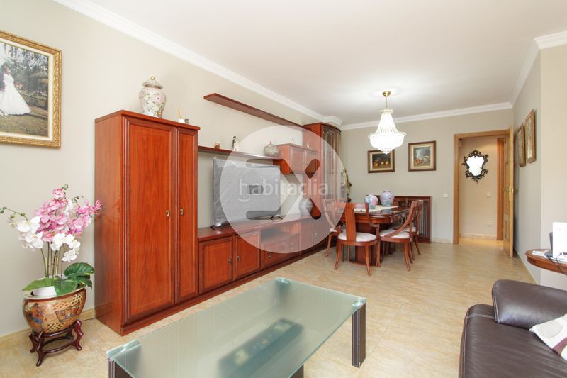 Foto e8d96b85-1a54-4bfb-903c-935b0f0ae302. Pis amb calefacció aparcament a La Roureda Viladecans