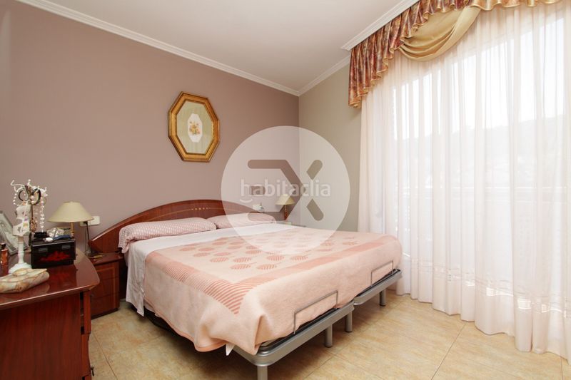 Foto eabc35e0-4be7-43dd-9807-dcd4435cb02e. Pis amb calefacció aparcament a La Roureda Viladecans