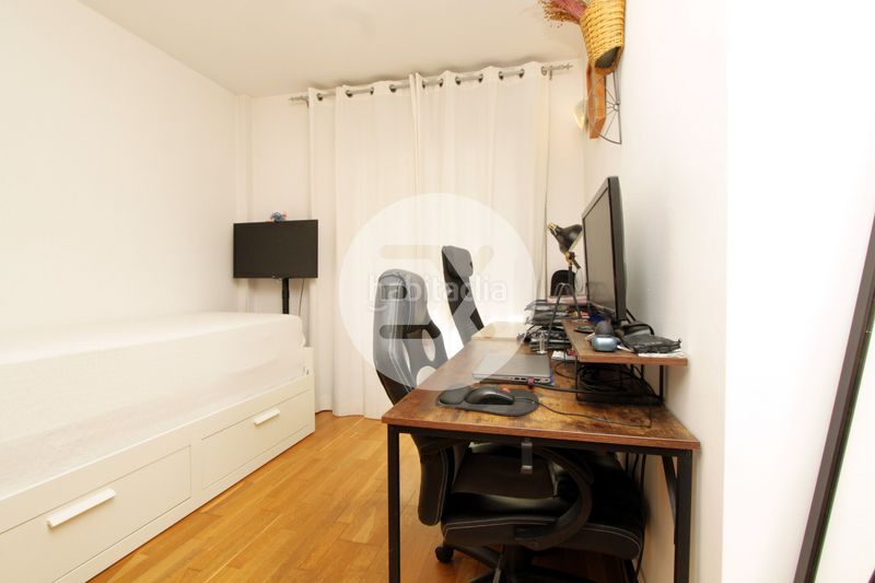 Foto 92f10677-3915-4eee-9b2d-d4fa6e3e74a9. Flat with heating parking in Centre Castelldefels