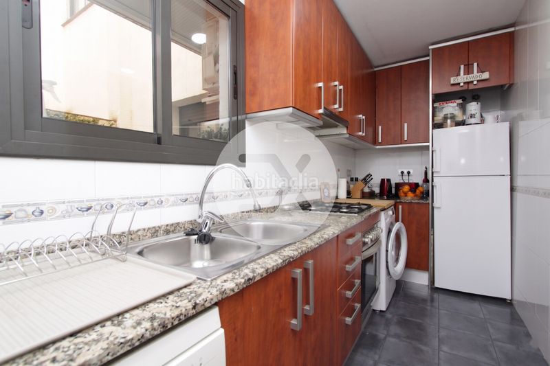 Foto cecccb50-d9b7-4707-8ab4-00fa9b00f26b. Flat with heating parking in Centre Castelldefels