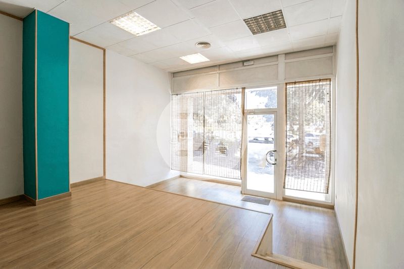 Foto 665cf5d1-de9d-40d5-b8eb-39216e97224b. Local comercial a Muntanyeta Castelldefels