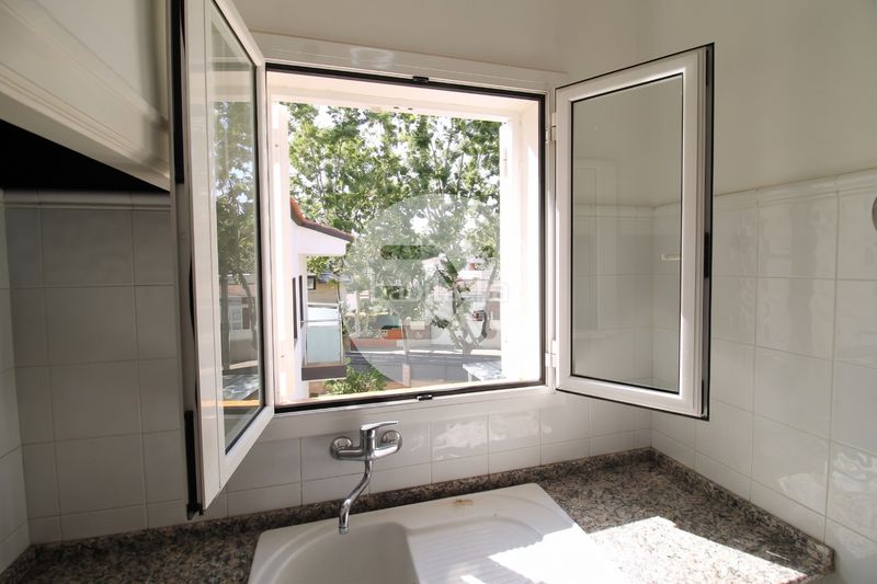 Foto 17a0aae2-08ce-4be3-b1d7-8c3f6feee339. Casa amb aparcament a Montmar Castelldefels