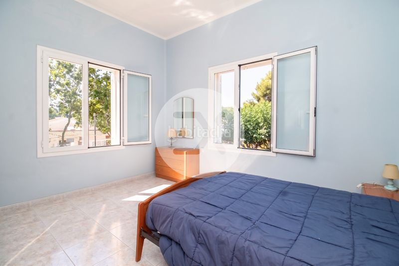 Foto 285c2865-a527-4c3e-96f9-d5a2e49b1993. Casa amb aparcament a Montmar Castelldefels