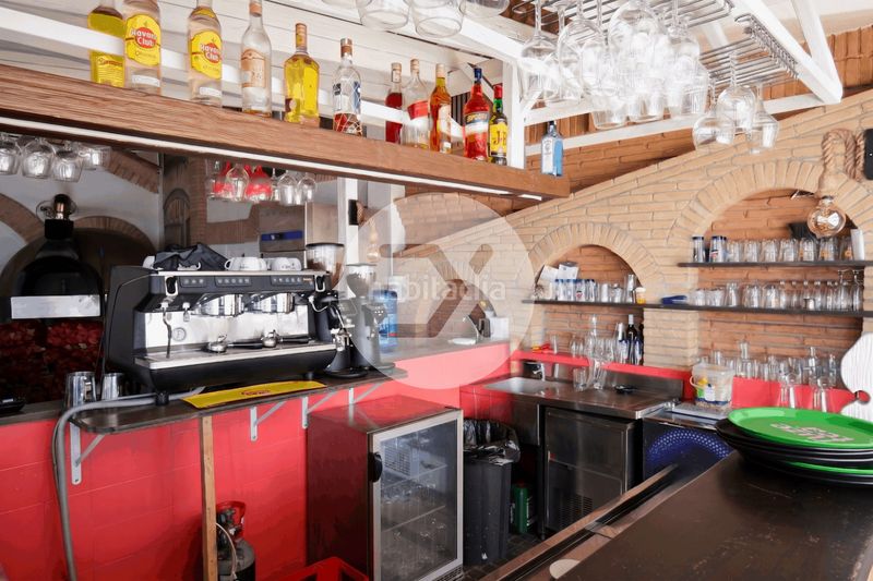 Foto d69664d2-ce75-4d4d-816d-7358068ccdff. Traspàs local comercial a les botigues de Sitges Sitges