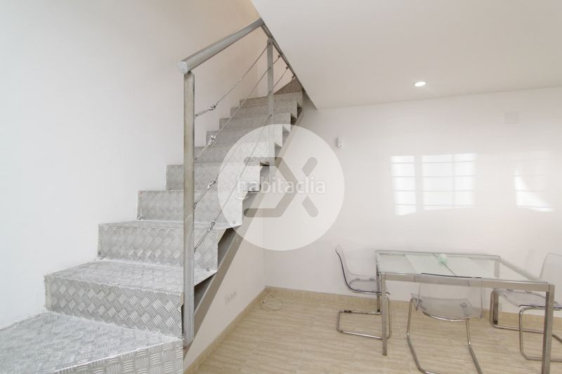Foto e4ffb25e-2684-4020-a9e8-9bb89f845388. Casa amb calefacció a Passeig Maragall Gavà