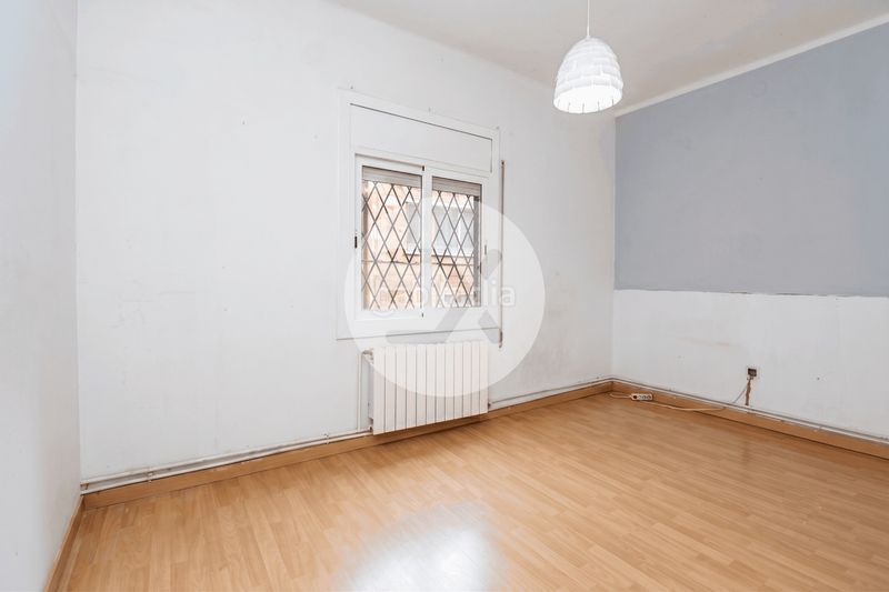 Foto 1d6356aa-4e25-49a5-9bd0-df3367cb4907. Piso en Torrent Ballester Viladecans