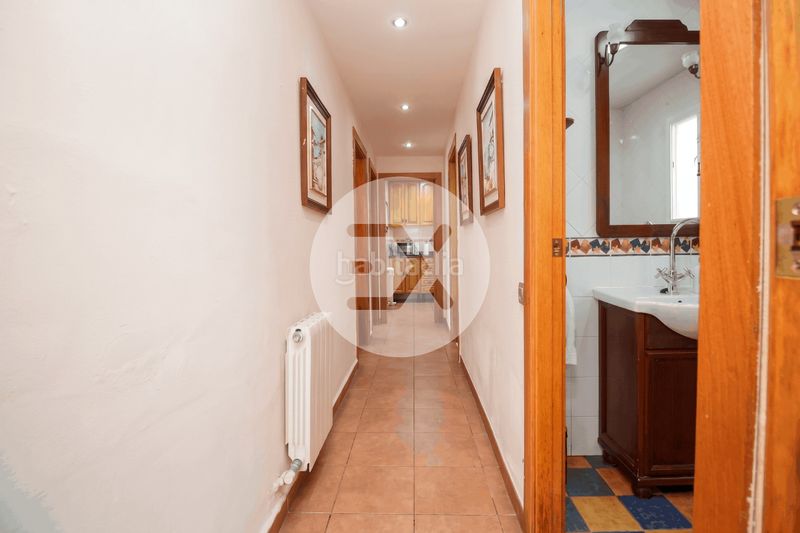 Foto 32e52685-d775-48f6-aa54-15bd0fee6d71. Casa a Montmar Castelldefels