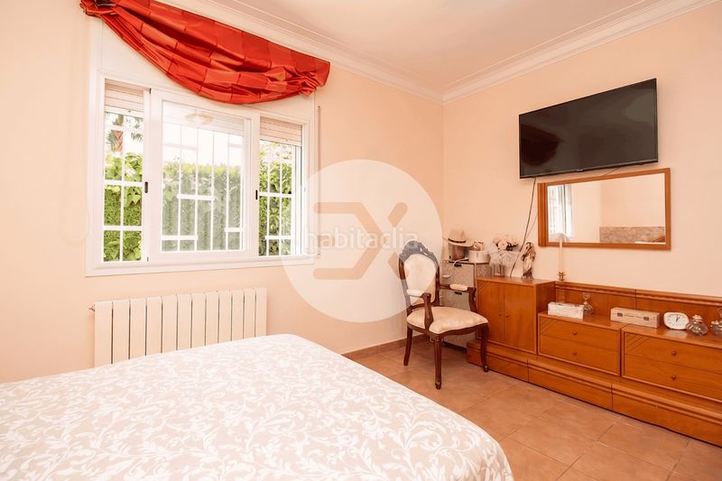 Foto 5d5507f1-d738-43e9-880a-2924fd503d9a. Casa a Montmar Castelldefels