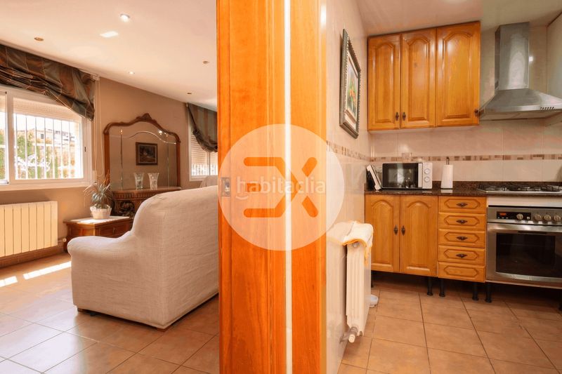 Foto 77dd3bfe-0c4d-4c82-a5ac-ef3207377266. Casa a Montmar Castelldefels