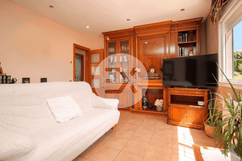 Foto a0c72463-11ca-4836-8e28-1104e4dddc72. Casa a Montmar Castelldefels