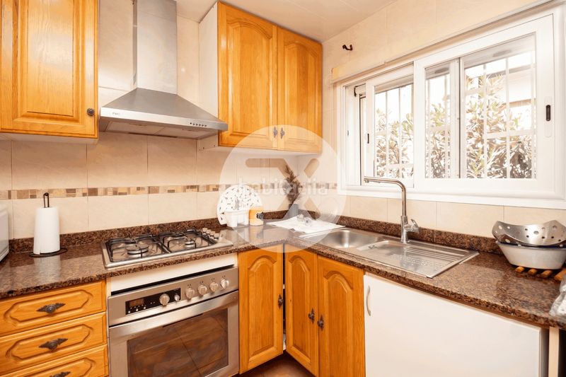 Foto d4583d91-e16b-4279-bf0a-41eac6b0dcd9. Casa a Montmar Castelldefels