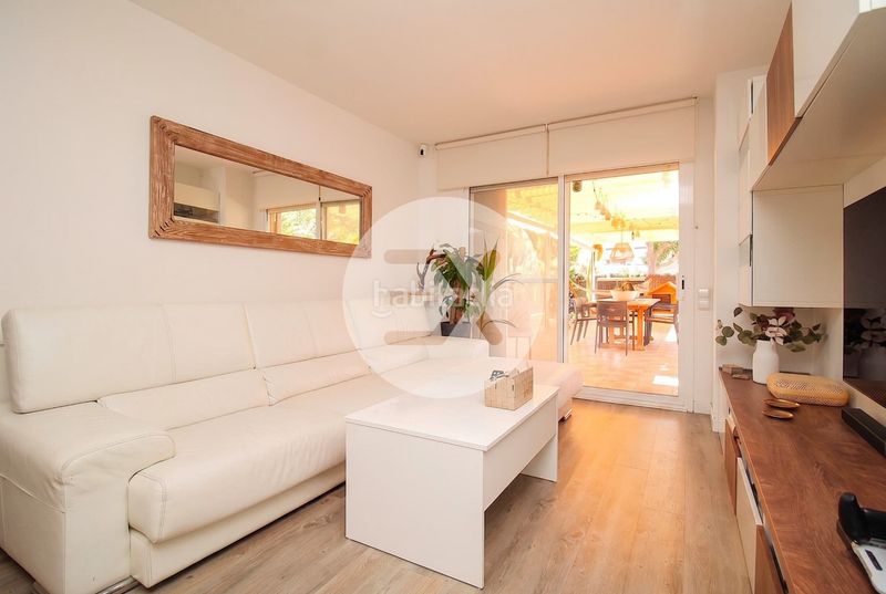 Foto 09c82d07-a23e-4bd6-b74c-08878ded833d. Planta baja en Els Canyars Castelldefels