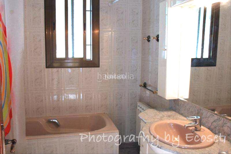 Foto 7e9712a3-915c-4c41-bc6d-d71e86423102. Local comercial en carrer major 312 negocio y vivienda juntos en Vallirana