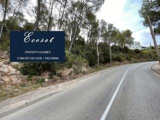 Terrain résidentiel à Carrer vallès 86b. Grandes vistas y sol todo el dia