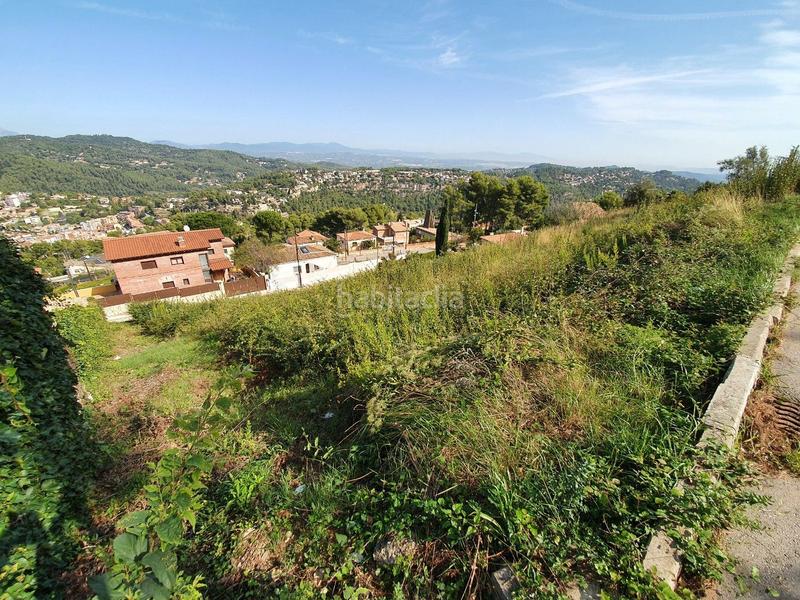 Foto b21a6b6a-4d02-497f-a9dd-01748a191c87. Terreno residenziale in carrer font dels peixos 23 in Cervelló