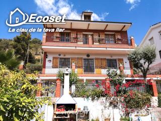 Chalet in Carrer major 316. Vivienda entrada pie plano y cercana al pueblo