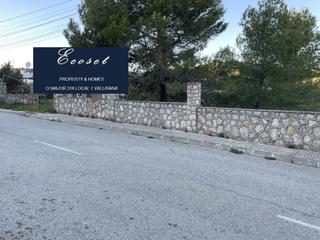 Terreny residencial a Carrer olesa de bonesvalls 1. Gran terreno vallado