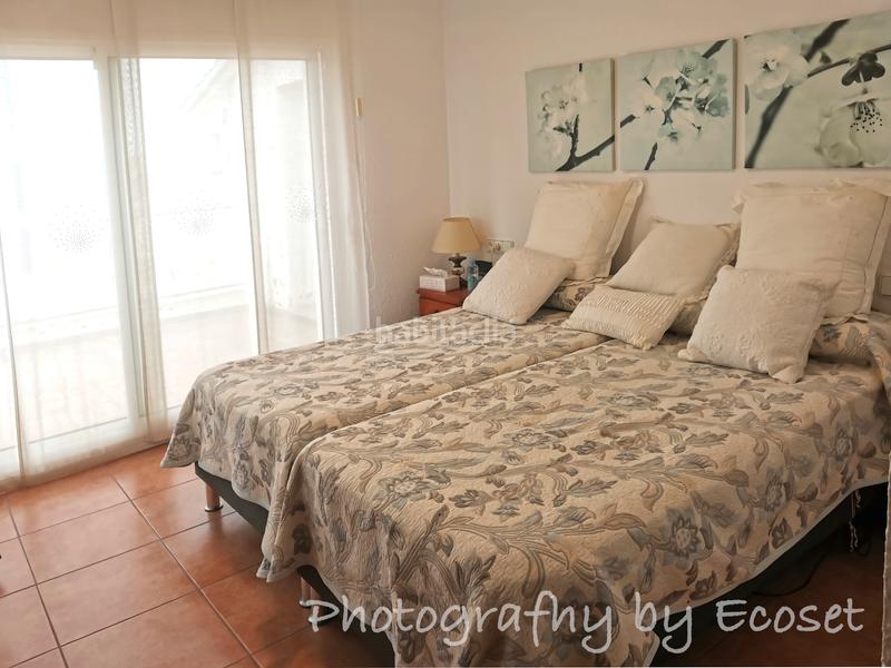 Foto 43a532be-7fd2-4aa9-b06f-d10ae02721ef. Chalet en carrer major 316 espectacular casa con piscina en Vallirana