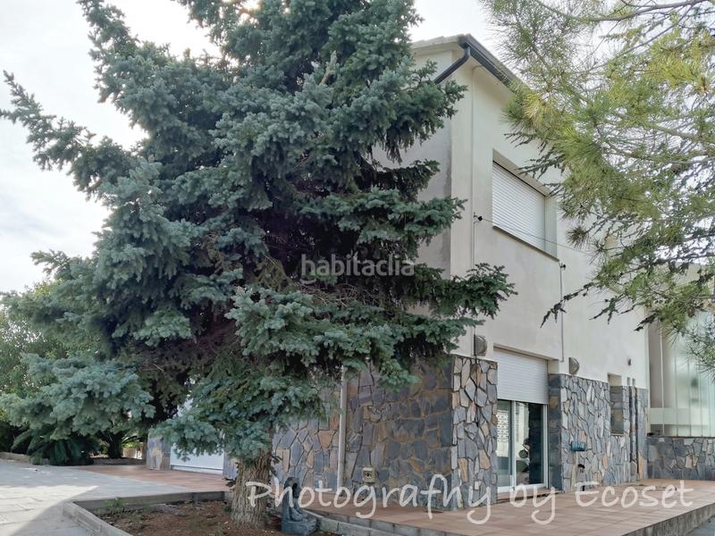 Foto 66b5f4b8-9271-4585-9f5d-9187a17e4821. Chalet en carrer major 316 espectacular casa con piscina en Vallirana
