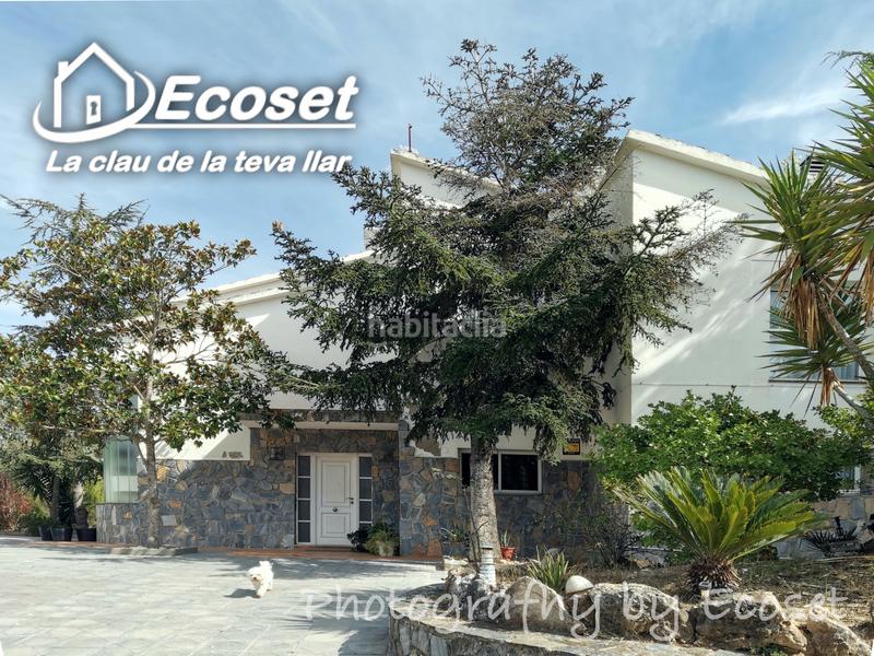 Foto 799cc4df-f974-4614-ac1c-dbe8759bc0d8. Chalet en carrer major 316 espectacular casa con piscina en Vallirana
