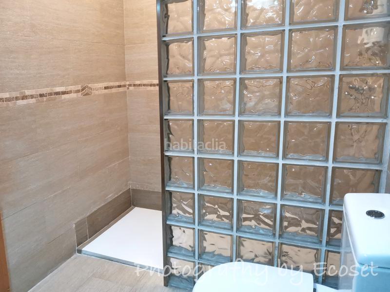 Foto 8be02e95-7abc-4109-8322-d325ed7d29b5. Chalet en carrer major 316 espectacular casa con piscina en Vallirana