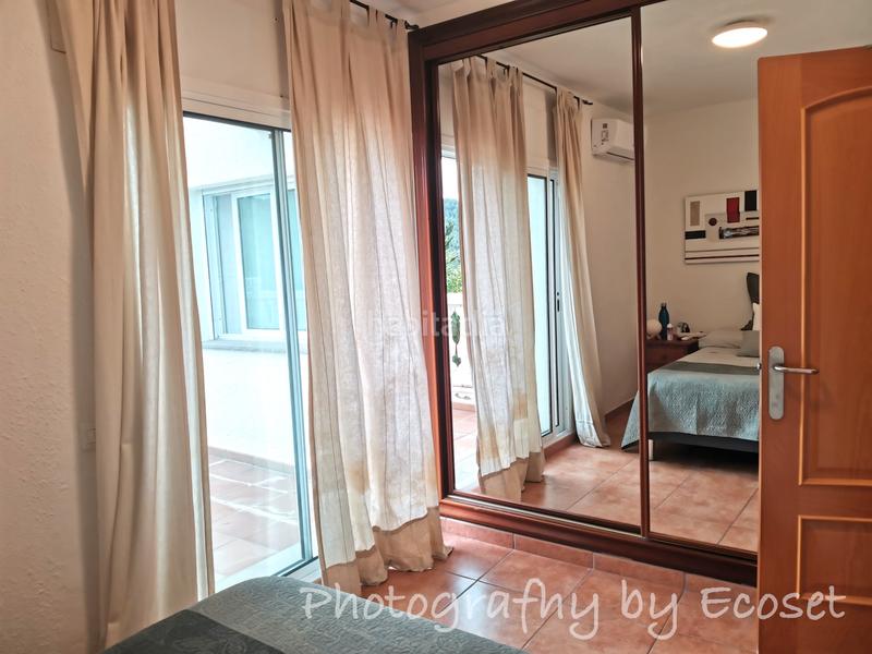 Foto 8f9baef0-83c6-4238-81ff-775bdac153ad. Chalet en carrer major 316 espectacular casa con piscina en Vallirana