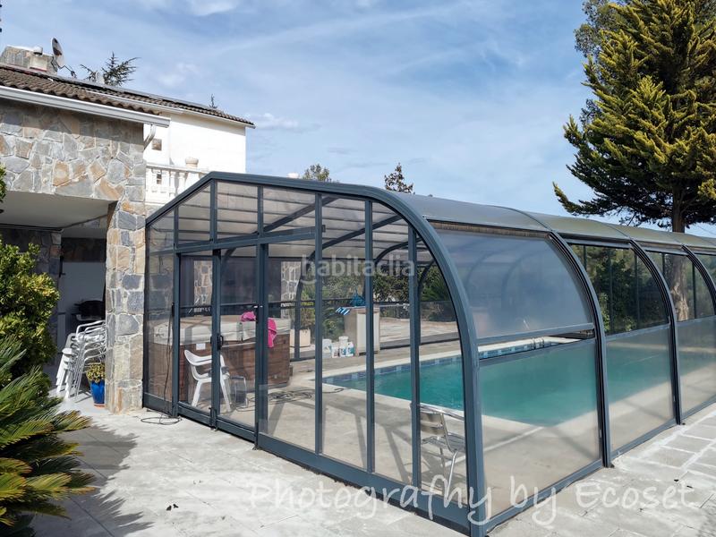 Foto ac096579-d555-4061-9e71-b1c675bc8766. Chalet en carrer major 316 espectacular casa con piscina en Vallirana