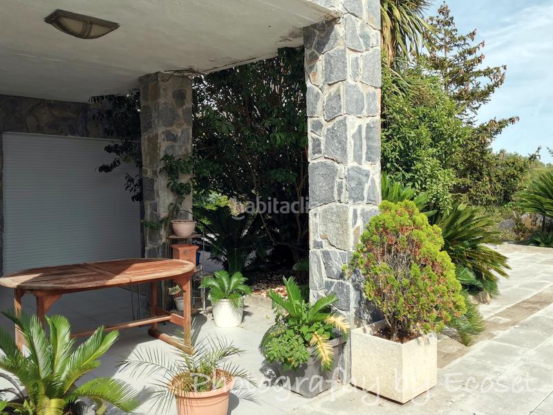 Foto b30a689a-b907-4270-89a7-f293ed62447e. Chalet en carrer major 316 espectacular casa con piscina en Vallirana