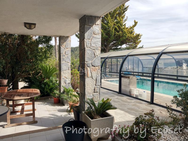 Foto e2180601-0b9d-40b5-8516-58ce9a499935. Chalet en carrer major 316 espectacular casa con piscina en Vallirana