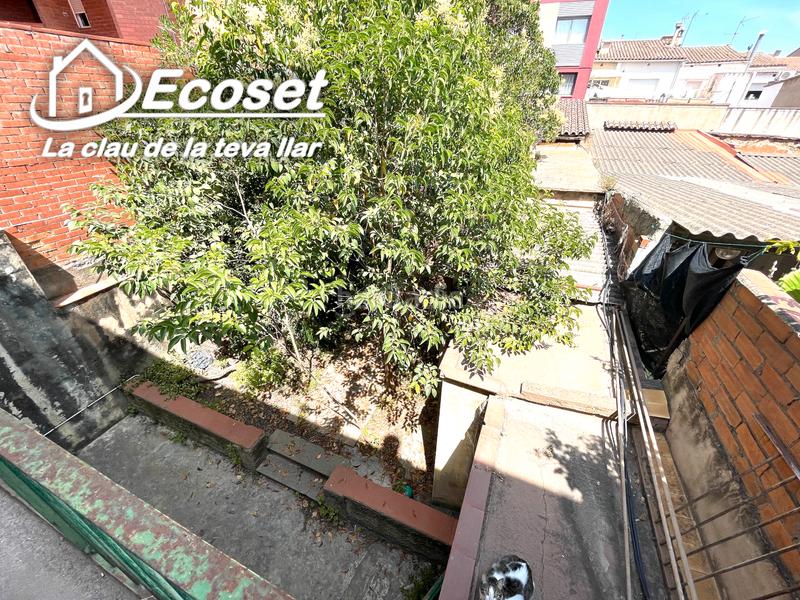 Foto 01fb1838-a9aa-4160-88fe-dcccca534b90. Edifici a Sant Vicenç dels Horts